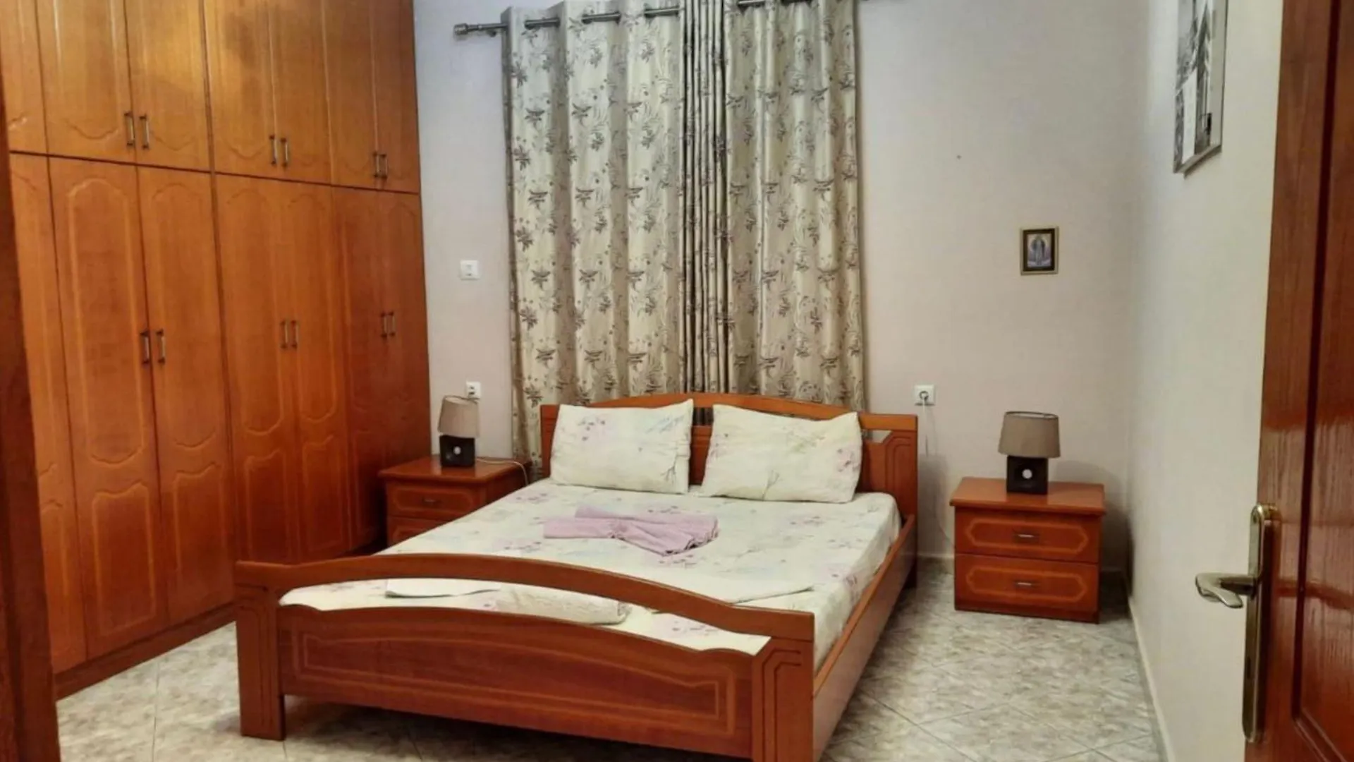 Vila Seitaj Sarandë