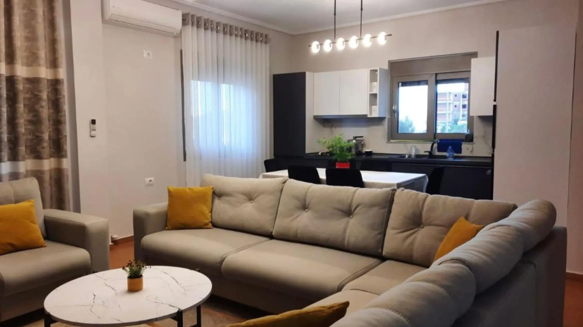 Vila Seitaj Sarandë